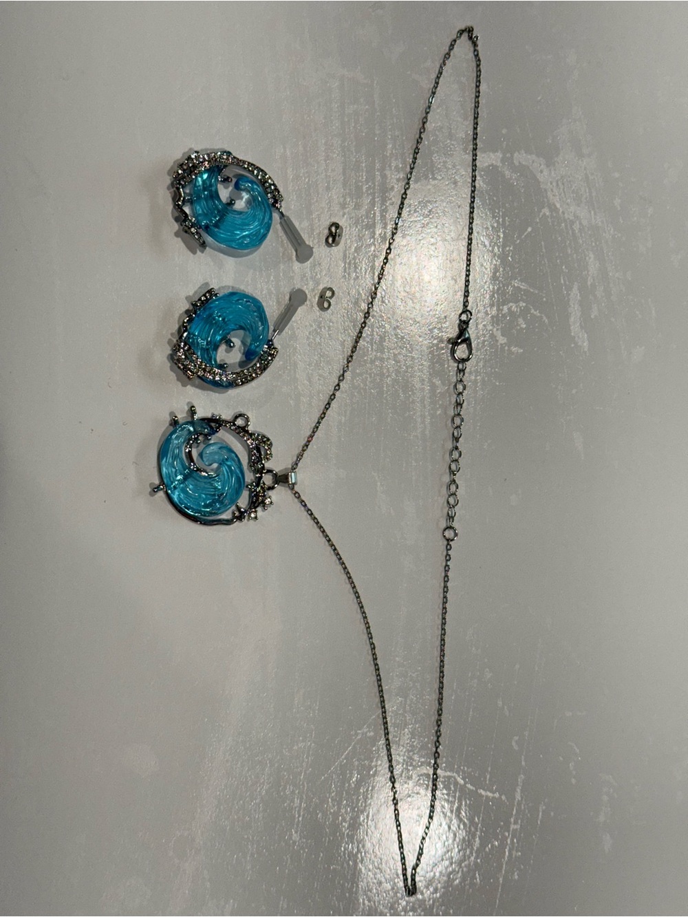Turquoise Swirl Pendant Necklace with Matching Earrings